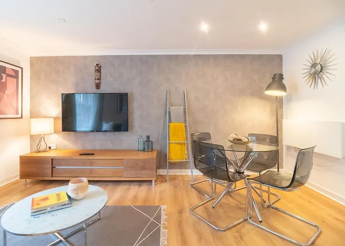 Merchant With Parking Апартаменты *