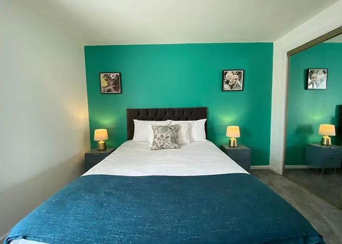 Principal - Merchant *