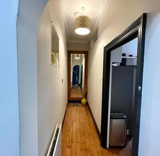 Apartament Traditional Close To Centre & Hampden