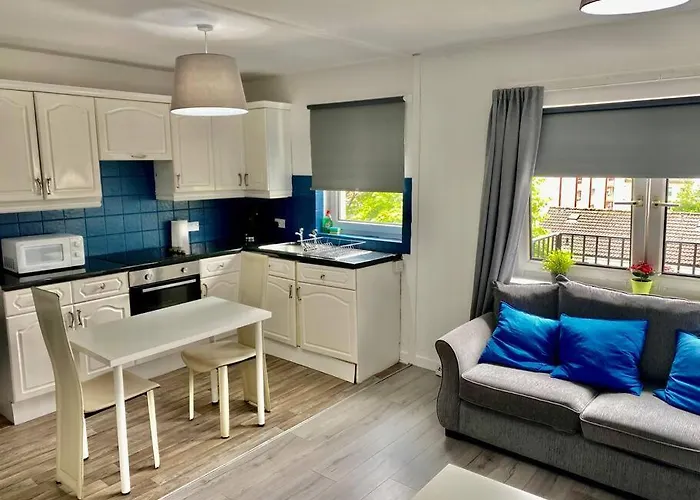 Apartament Chic Flat With Balcony Close To Merchant *