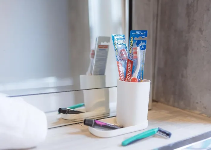 Bright Modern 2-bed Serviced In Heart Of West End Sse Hydro Botanic Gardens 公寓 *