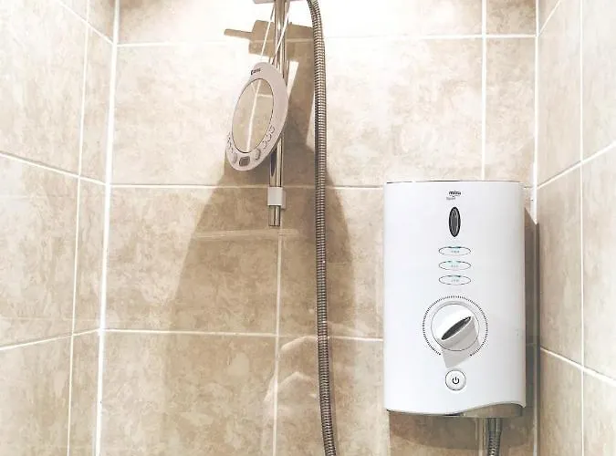 Centre G1 Penthouse With Riverviews - Duplex - 4 Bedrooms, 3 Bathrooms, Kitchen, 1 Living Room, 1 Dining Room, 2 Terraces, Parking, Floor, 2050 Sq Ft, Merchant Apartament