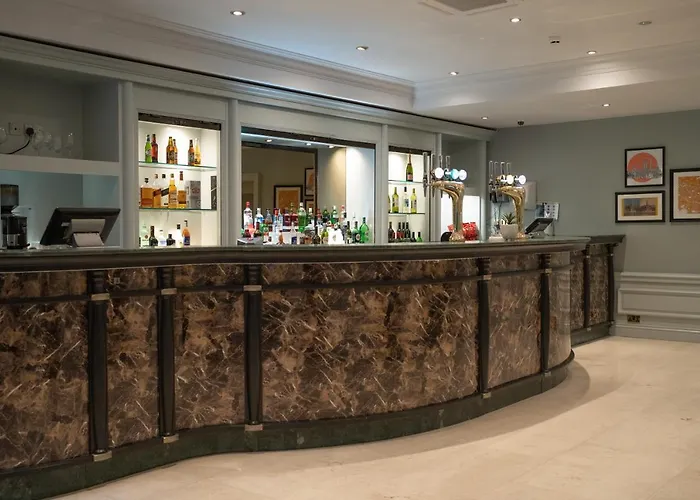 Argyle Hotel, Bw Signature Collection