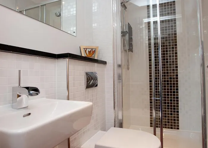 The Spires Serviced Appartement *