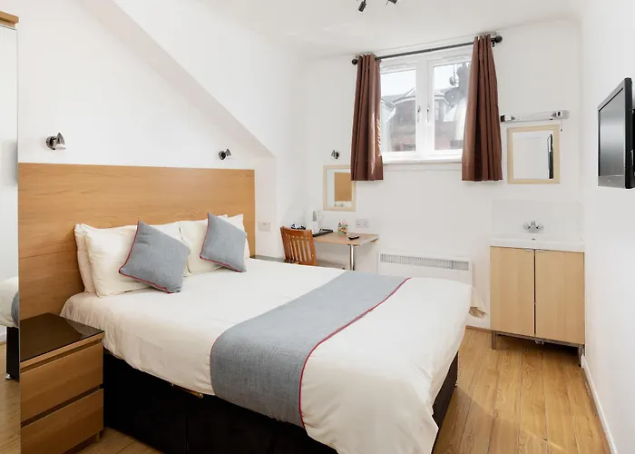 Charing Cross Glasgow