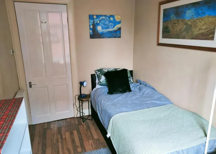 Apartament Spacious Flat In Bridgeton, *