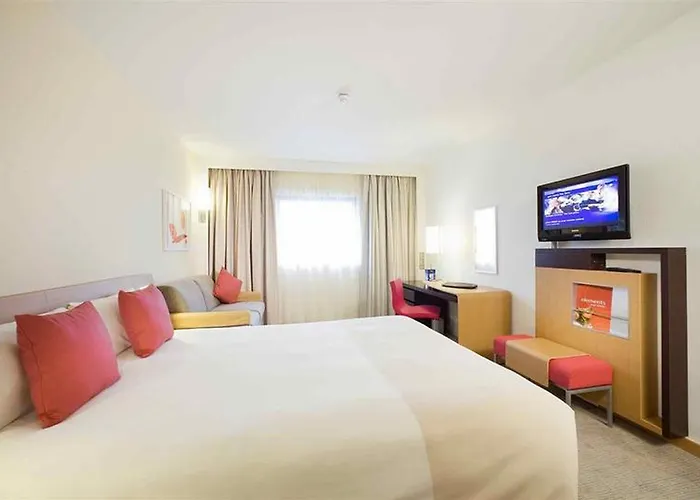 Novotel Centre