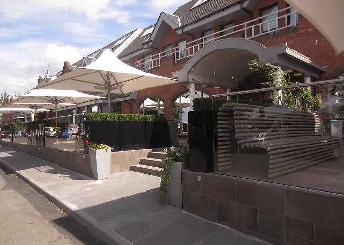 Glynhill & Near Airport