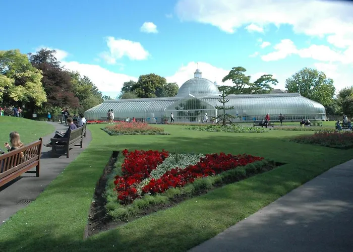 The Kelvin - Peaceful West End River View Hébergement de vacances