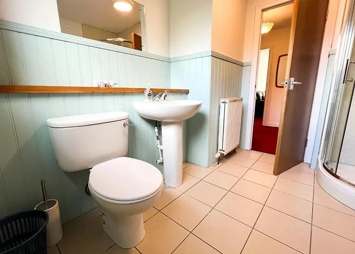 Anniesland 1bd Flat - Free Parking Glasgow