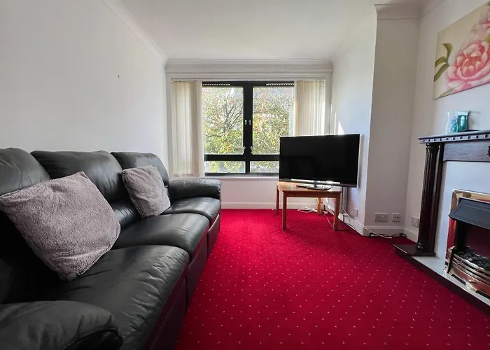 Anniesland 1bd Flat - Free Parking Apartamento *