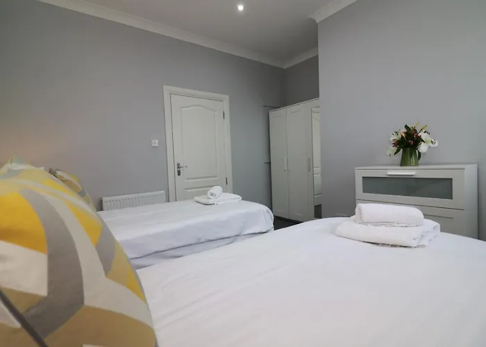 Apartment Signature - Greenlees Clubhouse *