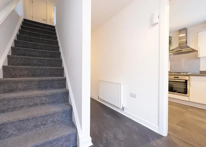 Stylish 3br With Garden & Free Parking - Near O2 Academy & Centre Дом отдыха *