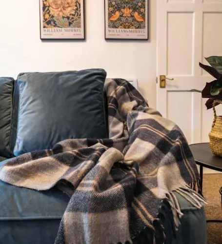 Finnieston 1-bed - Walk To Hydro & Bars - Sleeps 2 アパート