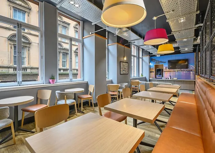 Отель Ibis Styles Centre George Square Глазго