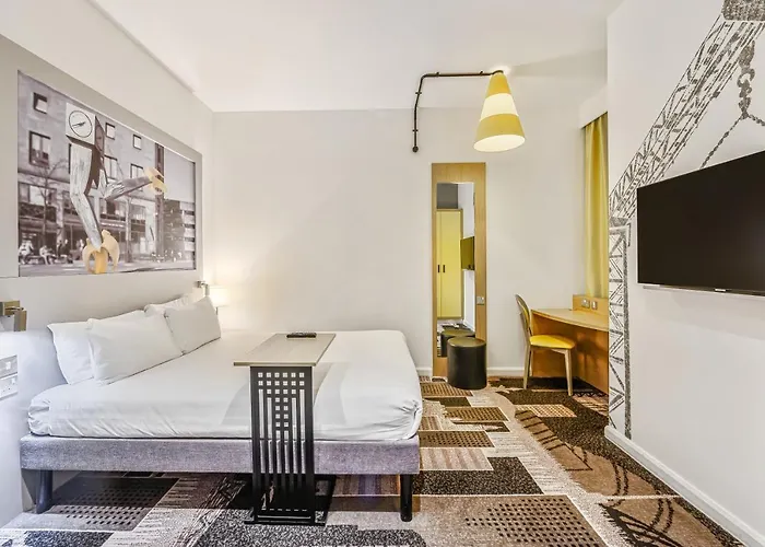 Ibis Styles Centre George Square 3* Глазго