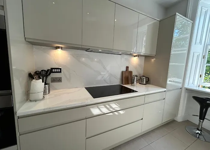 Principal - West End