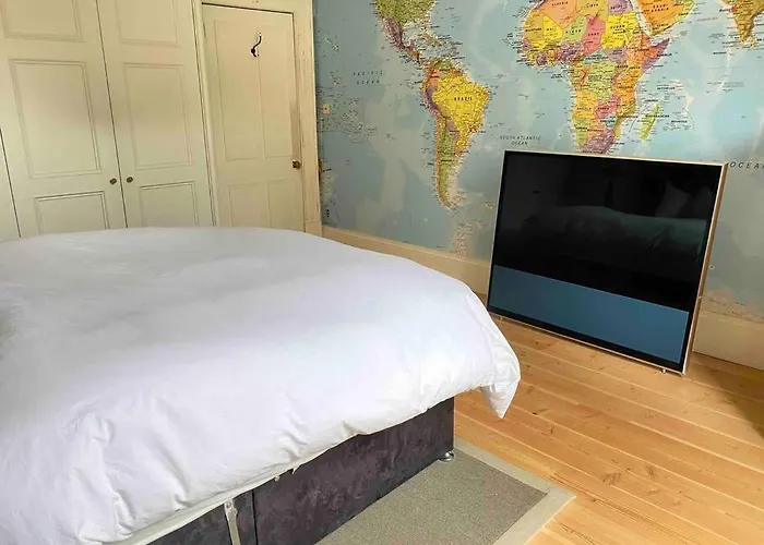 Lejlighed Of Joy - 3 Bedroom With Private Garden