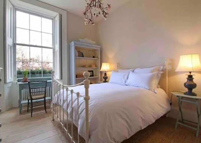 Lejlighed Of Joy - 3 Bedroom With Private Garden *