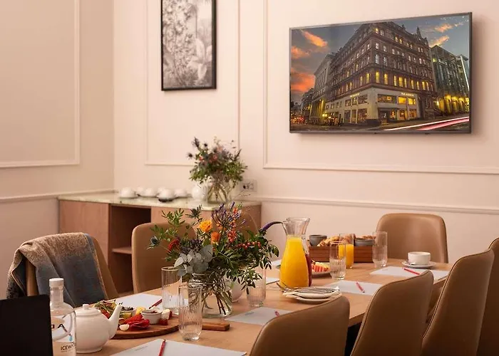 Hotel The Address 4*