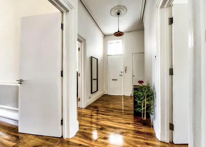 아파트 Stunning 5 Bedroom Apt, Close To Centre, Sec, Hydro And Motorway 글라스고