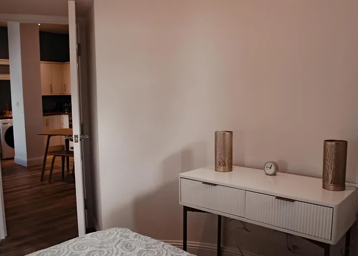 Royal Chambers Serviced Глазго