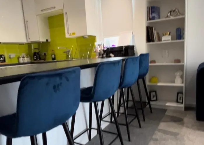 Glas Go Executive 2-bedroom Near Ovo Hydro Free Parking غلاسغو