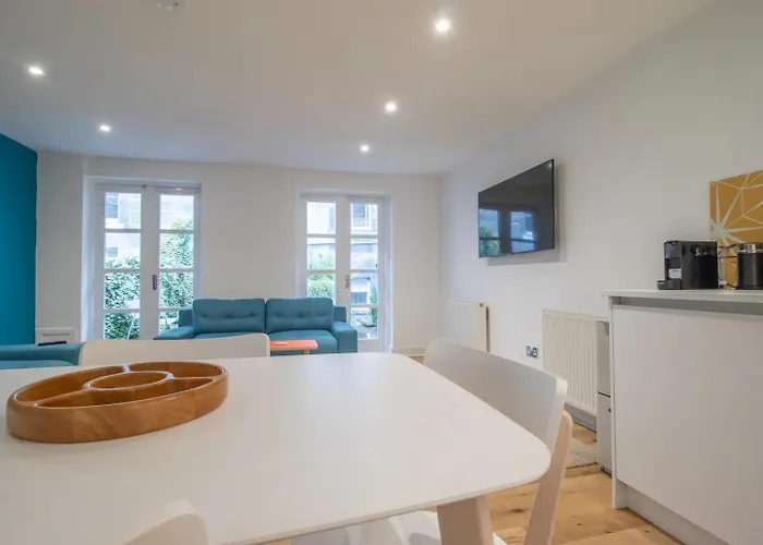 Stylish West End Detached Mews - Pass The Keys 格拉斯哥