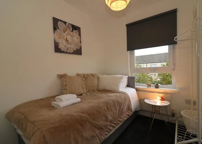 Signature - Belvidere House *