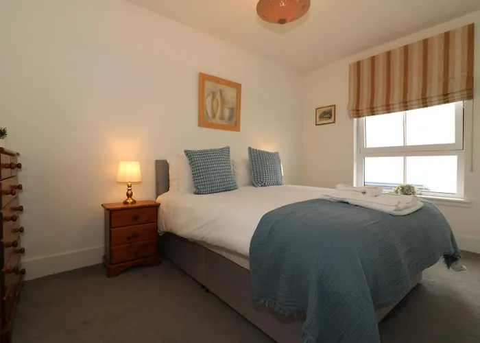 Signature - Oatlands House グラスゴー