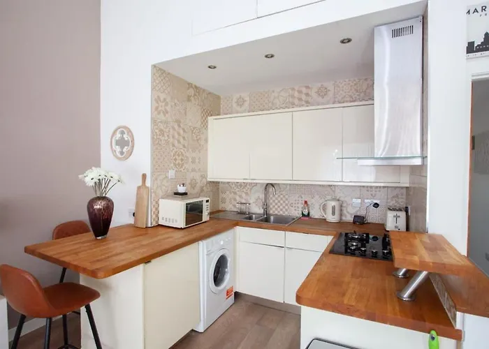 Mosspark Boulevard Exec Ii - Free Parking *