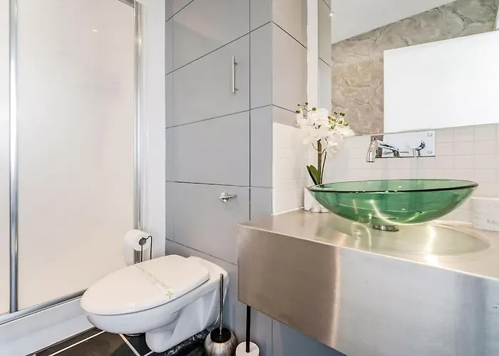 Apartamento Luxurious Penthouse With Bar At Hydro & Secc