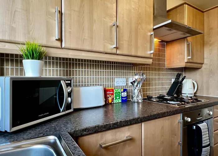 Stylish Modern Flat With Juliet Balcony & Parking * Глазго