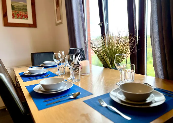 Cityview Retreat - 2-bed - Free Parking *