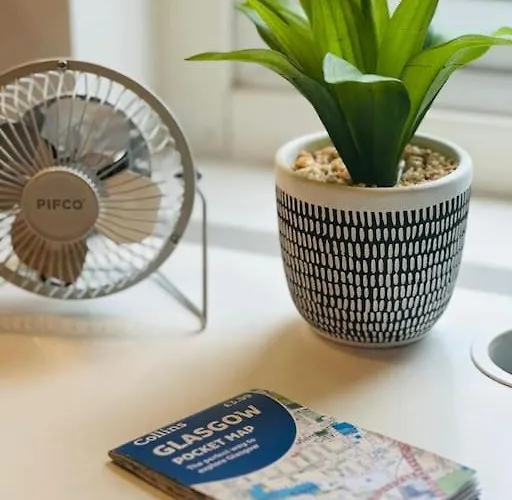 Entire Private 1 Bedroom - Guest In Apartman *