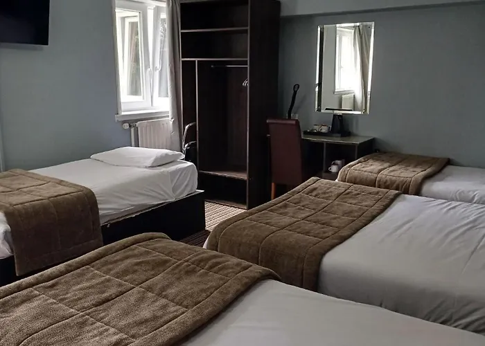 Kings Park Hotel Glasgow