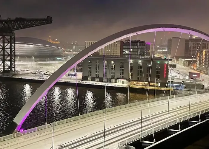 Metropolitan Nest - Easy Walk To Hydro & Secc Center Апартаменты Глазго