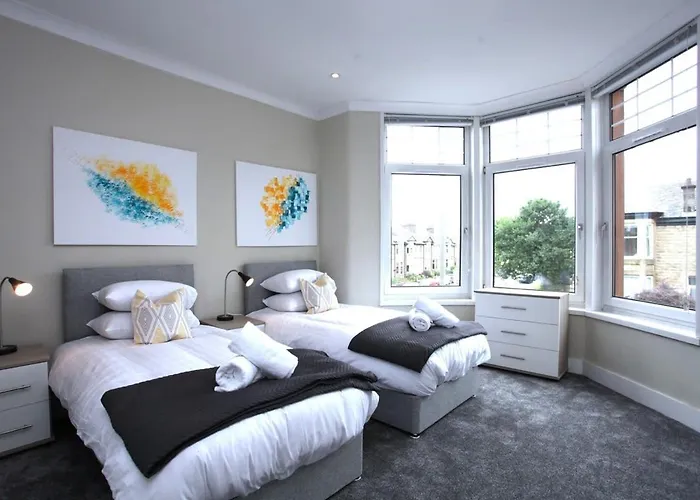 Apartament Three Bedroom Upper Flat In Jordanhill