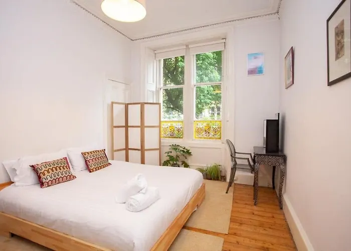 Lovely Flat In Ideal Location *