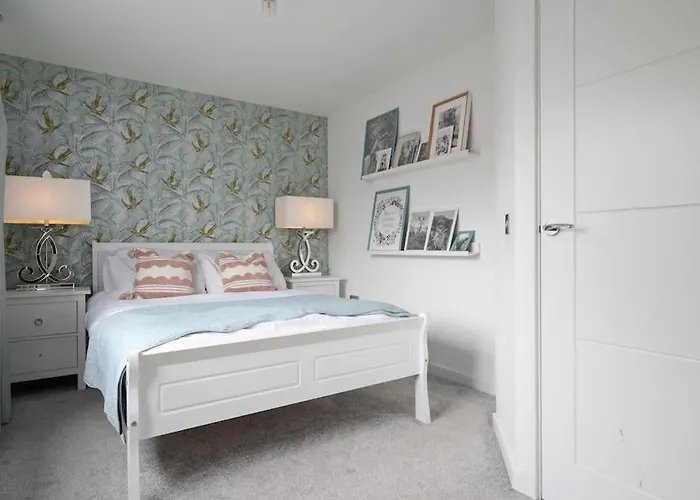 3bdr House By Vista Short Lets & Serviced Scotland With Driveway Parking And Ps4 Appartement