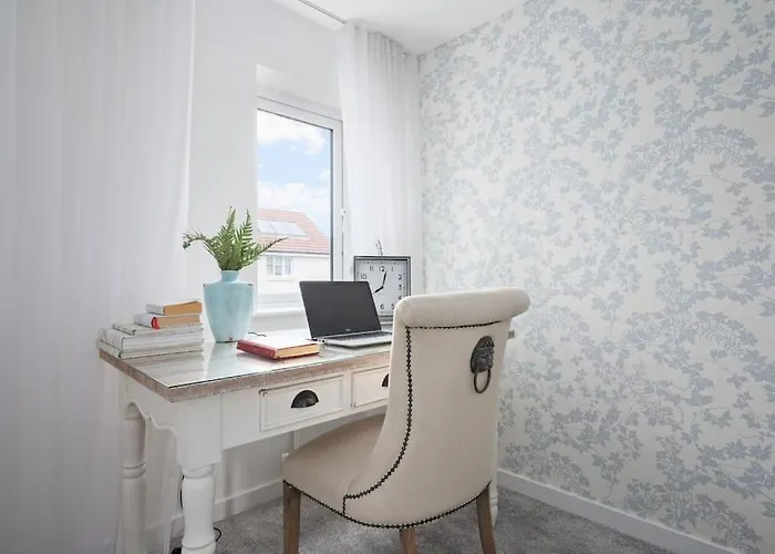 Appartement 3bdr House By Vista Short Lets & Serviced Scotland With Driveway Parking And Ps4 *