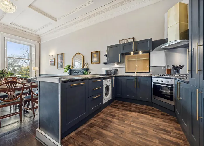 דירה Grand 2 Bed West End גלאזגו