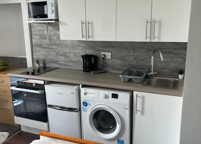 North-west * Glasgow