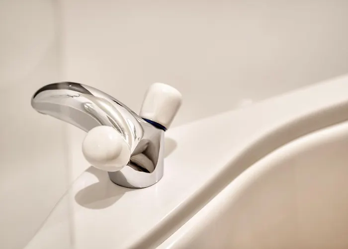 アパート 2br Flat Location With Free Parking *