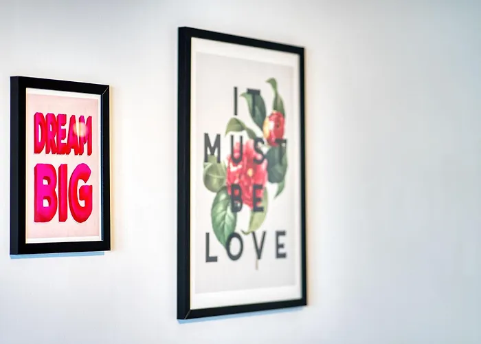 2br Flat Location With Free Parking アパート グラスゴー