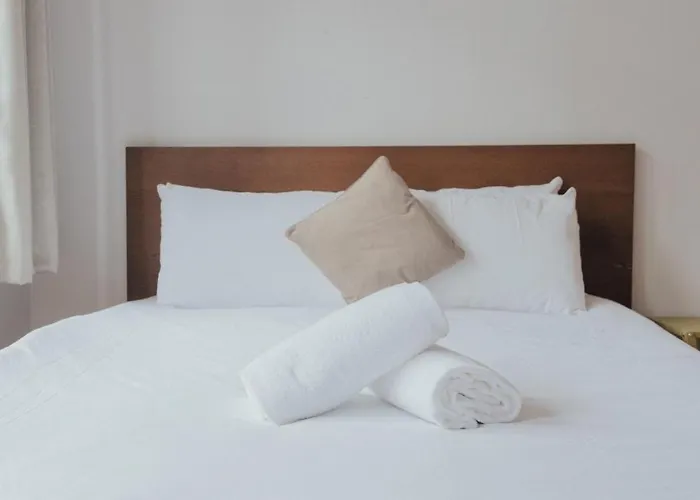 2 Bed Renfield St Center Apartament Glasgow