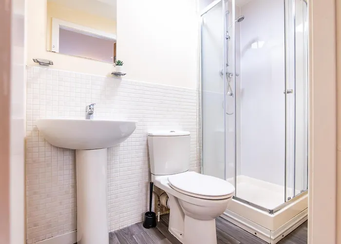 2bed Apartment-city Centre * Glasgow