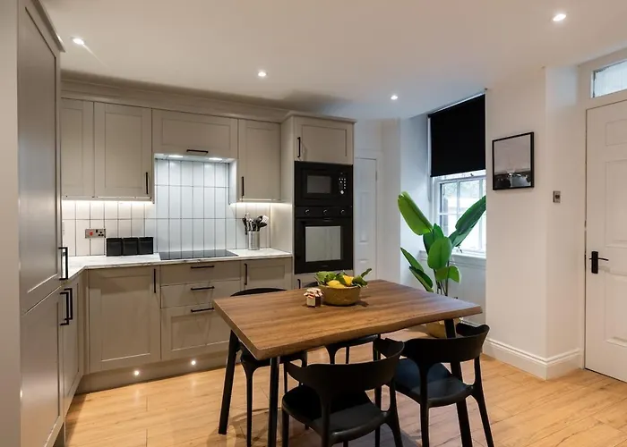 Apartman Hamilton - Private Main Door 1br Glasgow