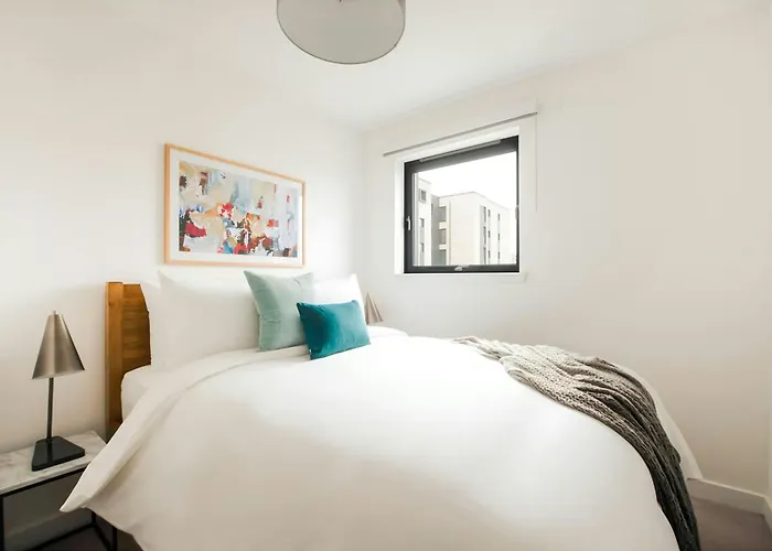 Sonder By Marriott Bonvoy Minerva Way Finnieston Aparthotel 4*