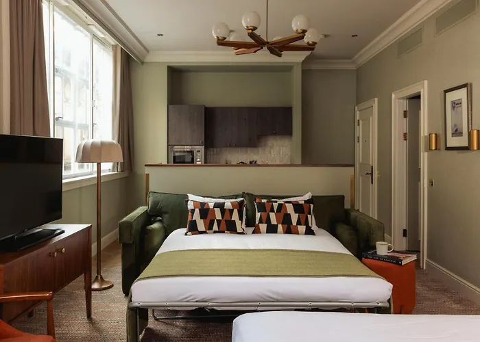 Native Aparthotel 4*